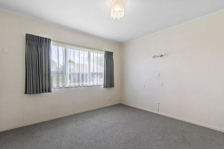 Photo of property in 14b Kingfisher Way, Te Kowhai, Hamilton, 3288