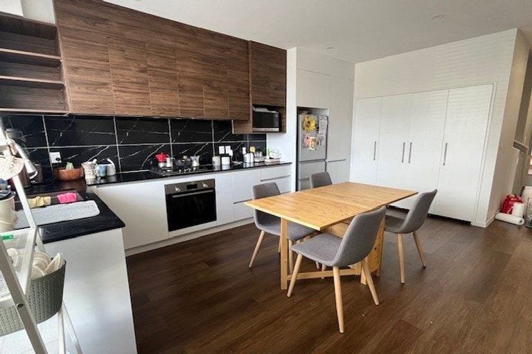 Photo of property in 10 Routhmore Street, Flat Bush, Auckland, 2019
