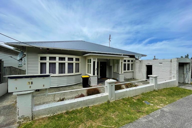 Photo of property in 1/18 Ruahine Street, Hataitai, Wellington, 6021