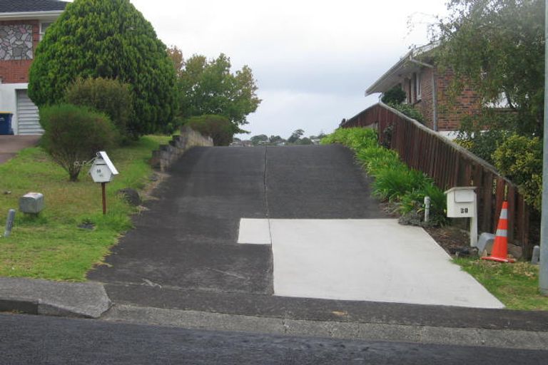 Photo of property in 51 Chequers Avenue, Glenfield, Auckland, 0629