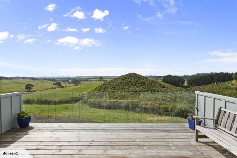 Photo of property in 186 Gervin Road, Wainui, Silverdale, 0992