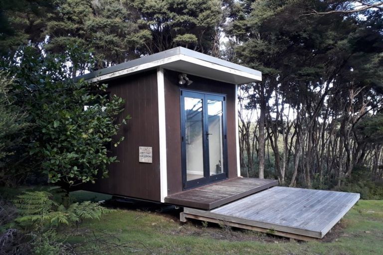 Photo of property in 27 Woods Ridge Road, Kawau Island, 0920