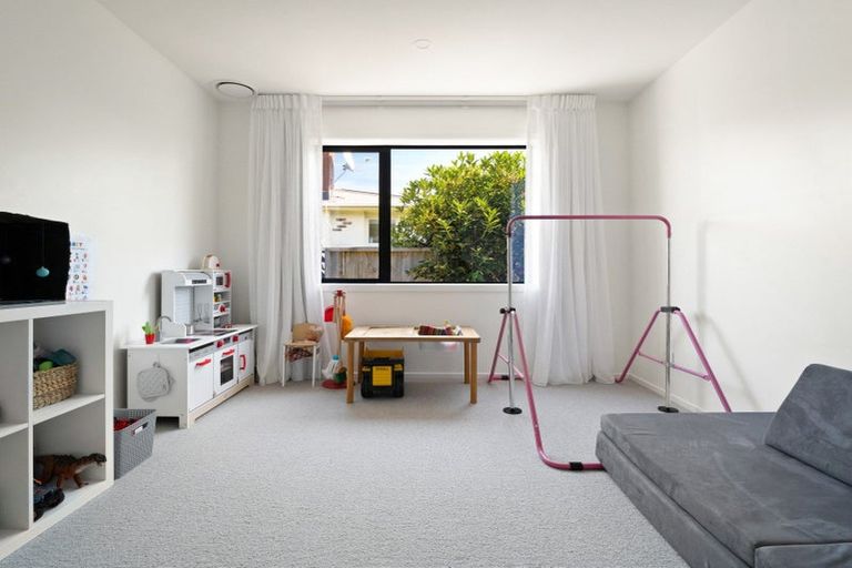 Photo of property in 36 Thames Street, Mosgiel, 9024