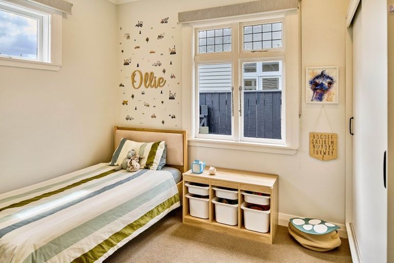 Photo of property in 1 Malone Road, Waterloo, Lower Hutt, 5011