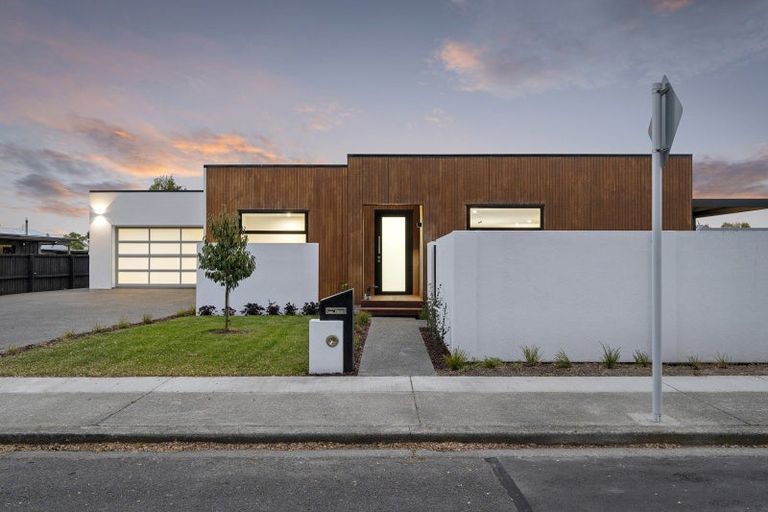 Photo of property in 33 Marshall Street, Rangiora, 7400