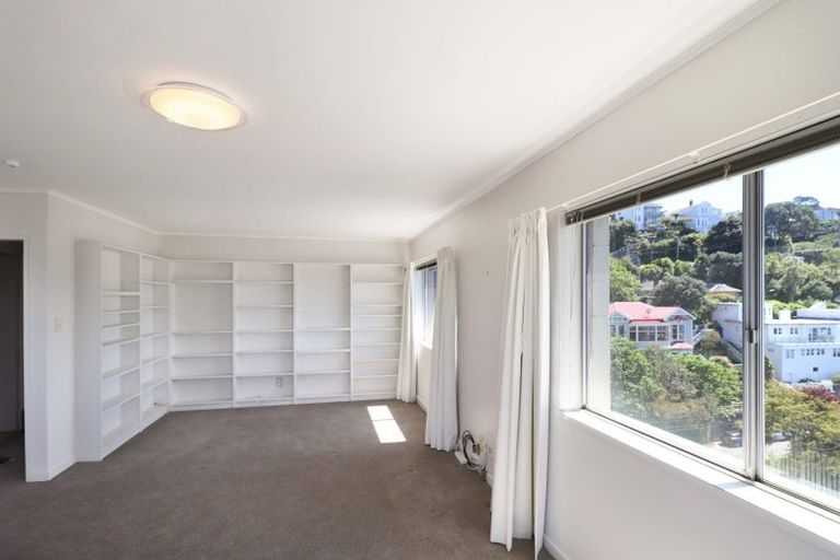 Photo of property in Mansfield Towers, 1 Grant Road, Thorndon, Wellington, 6011