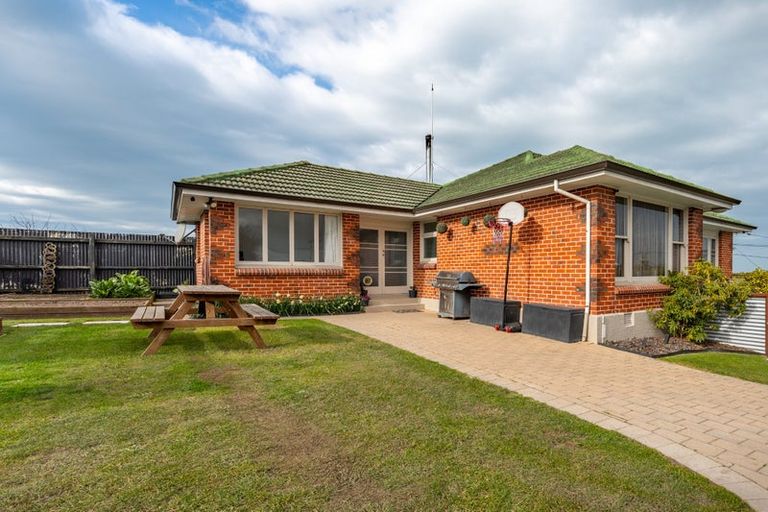 Photo of property in 6 Cambridge Street, Kensington, Timaru, 7910