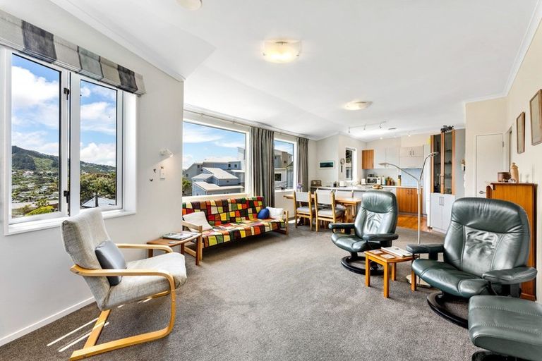 Photo of property in 151 Cockayne Road, Khandallah, Wellington, 6035