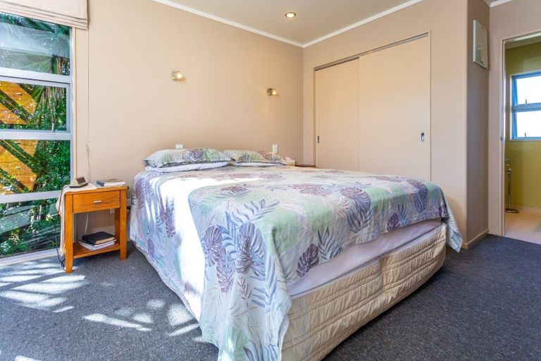 Photo of property in 2 Norfolk Place, Tairua, 3508