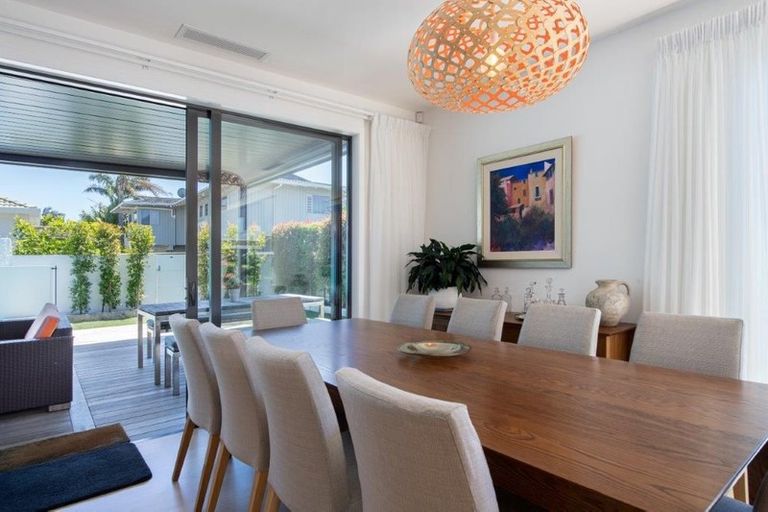 Photo of property in 12a Park Avenue, Takapuna, Auckland, 0622