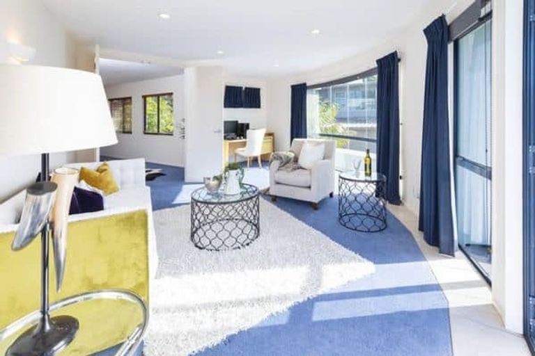 Photo of property in 126b Clovelly Road, Bucklands Beach, Auckland, 2012