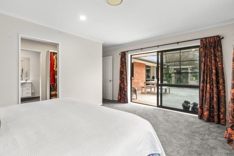 Photo of property in 6 Nimmo Avenue, Waikanae, 5036