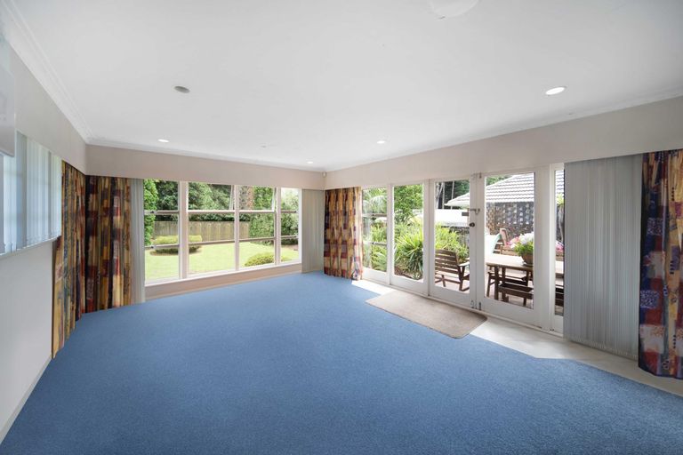 Photo of property in 80 Hill Road, Hillpark, Auckland, 2102