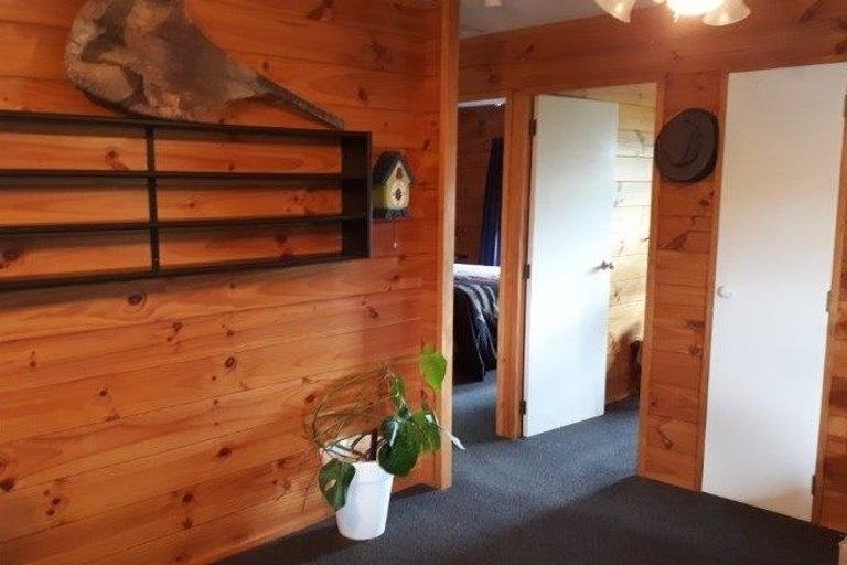 Photo of property in 21 Bunting Place, Woodend, 7610