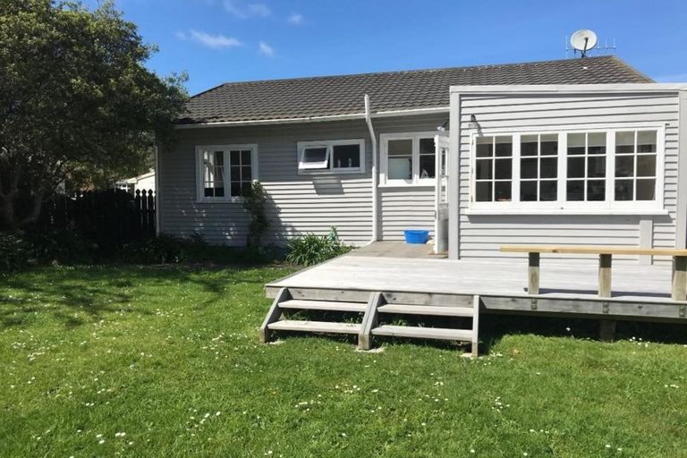 Photo of property in 14 Hildreth Street, Karori, Wellington, 6012
