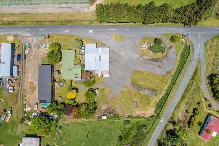 Photo of property in 33 Owhango Road, Owhango, 3990