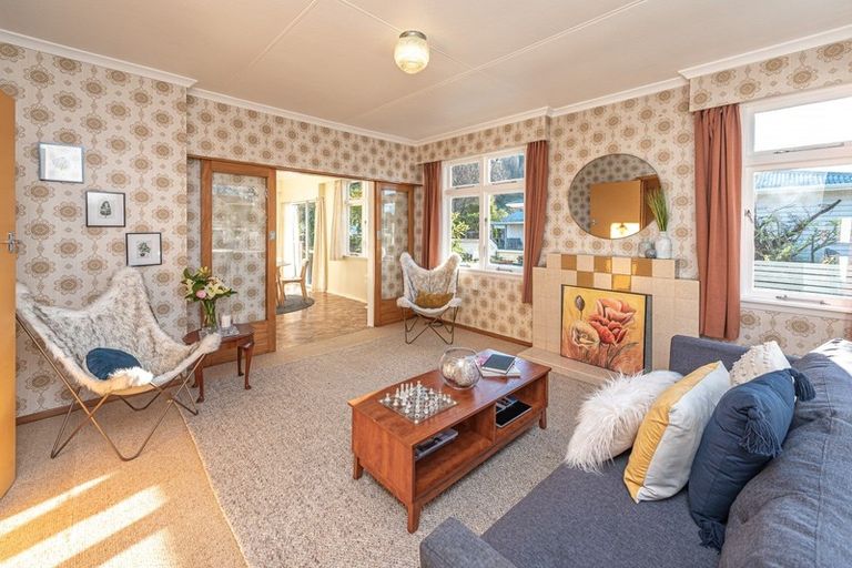 Photo of property in 104 Paterson Street, Aramoho, Whanganui, 4500
