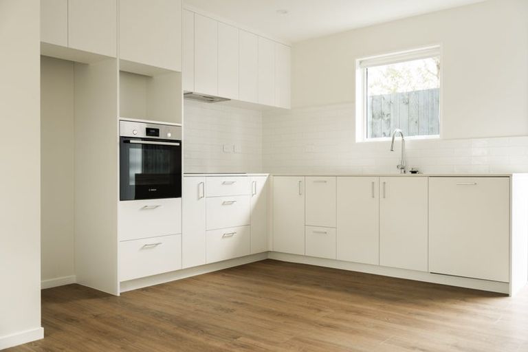 Photo of property in 6/5 Preston Avenue, Henderson, Auckland, 0610