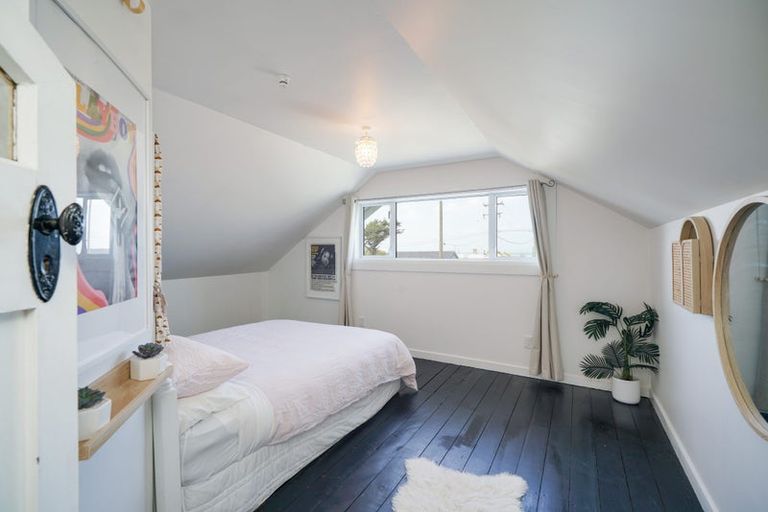 Photo of property in 25 Burrows Street, Bluff, 9814