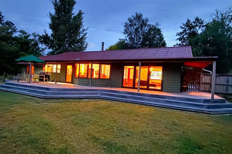 Photo of property in 1248 Moutere Highway, Upper Moutere, 7173