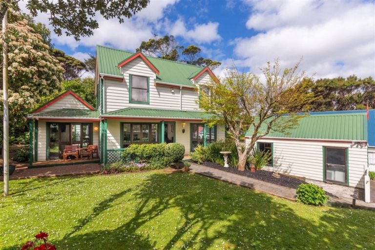Photo of property in 1/10 Antrim Grove, Bayview, Auckland, 0629