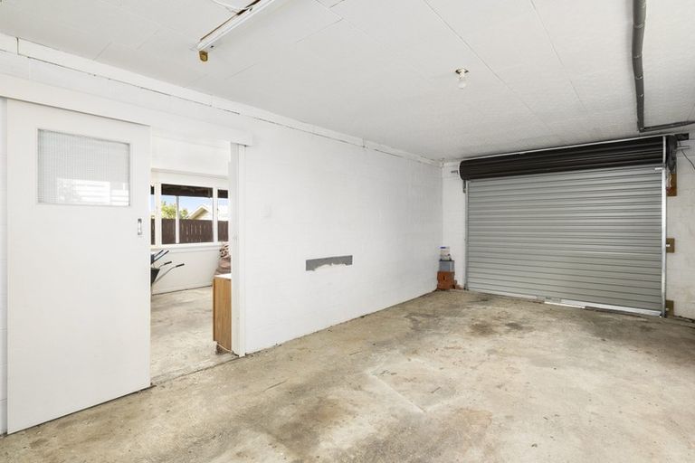 Photo of property in 21 Winston Place, Kew, Dunedin, 9012