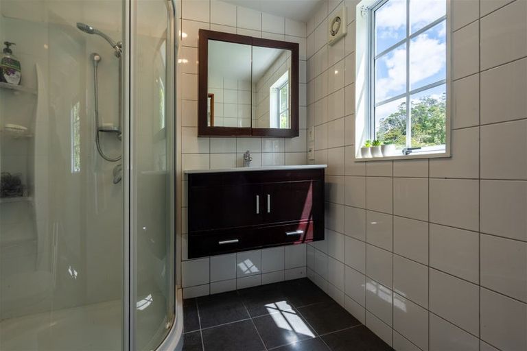 Photo of property in 9 Oromahoe Road, Opua, 0200