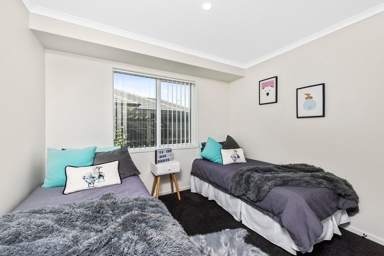 Photo of property in 7 Leet Crescent, Papamoa Beach, Papamoa, 3118