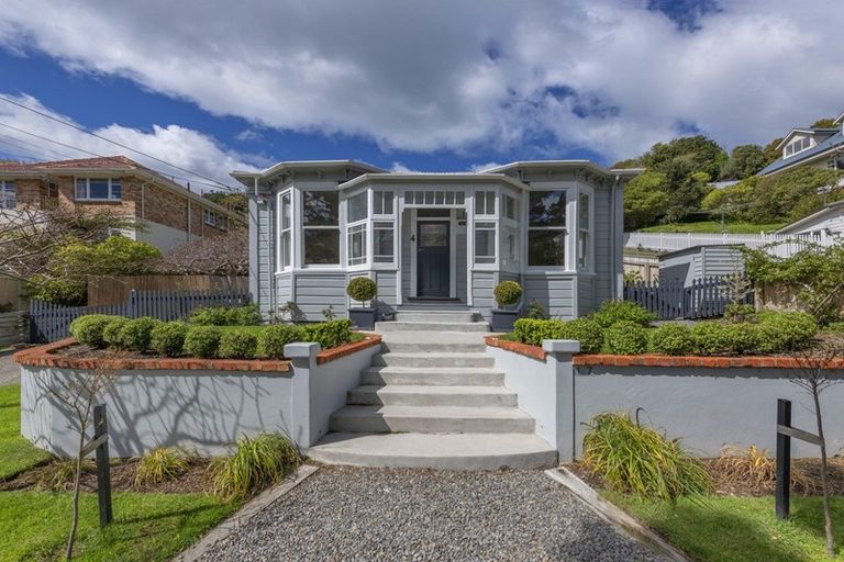 Photo of property in 17 Wilton Road, Wadestown, Wellington, 6012