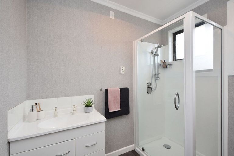 Photo of property in 80 Dunbeath Place, Kew, Invercargill, 9812