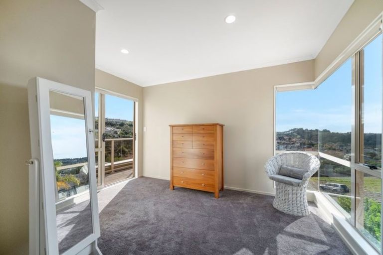 Photo of property in 54 Gold Street, Albany Heights, Auckland, 0632