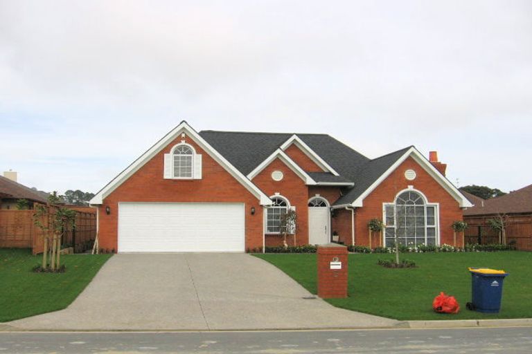 Photo of property in 5 Archer Rayner Place, Greenhithe, Auckland, 0632