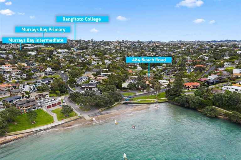 Photo of property in 484 Beach Road, Murrays Bay, Auckland, 0630