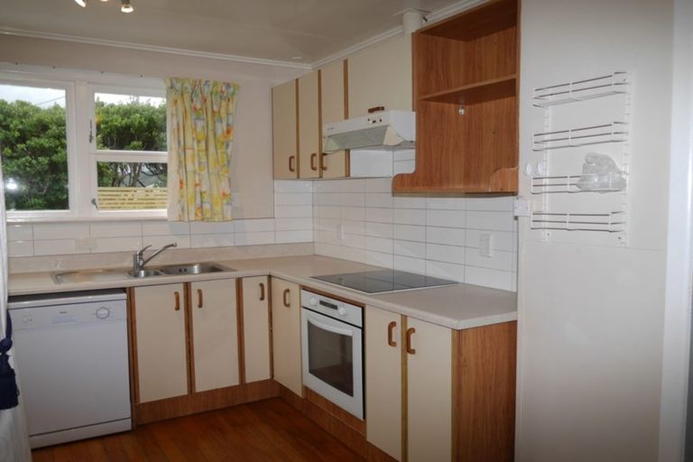 Photo of property in 5 Kotipu Place, Pukerua Bay, 5026