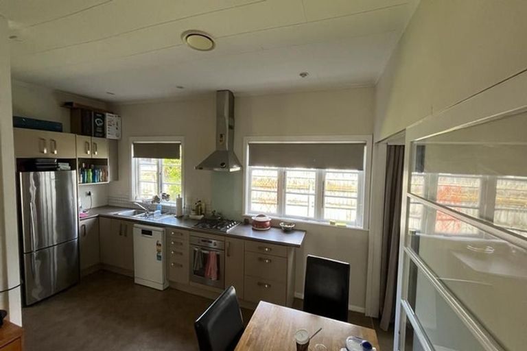 Photo of property in 572 High Street, Boulcott, Lower Hutt, 5010