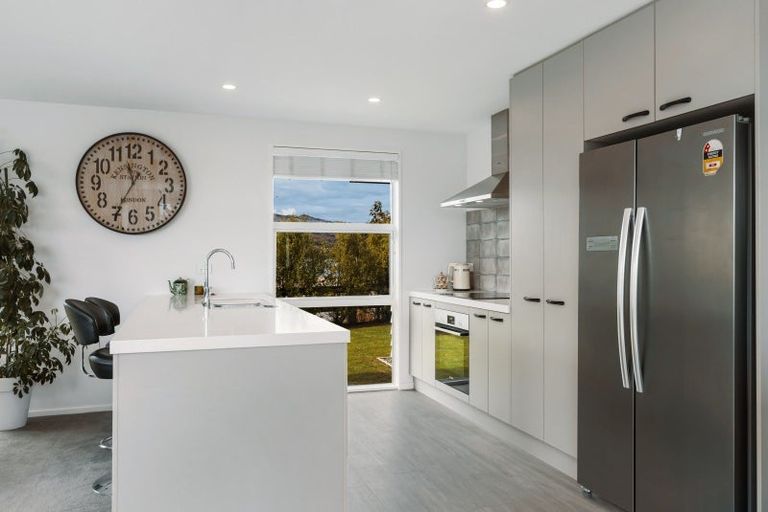 Photo of property in 5 Arion Court, Mount Pisa, Cromwell, 9383