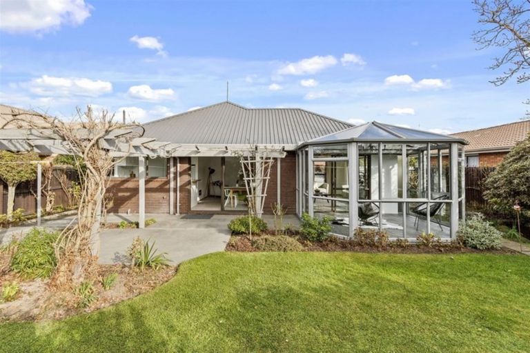 Photo of property in 3 Tivoli Place, Bishopdale, Christchurch, 8053