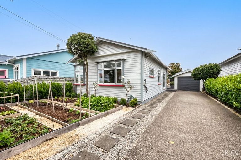 Photo of property in 13 Plunket Avenue, Petone, Lower Hutt, 5012