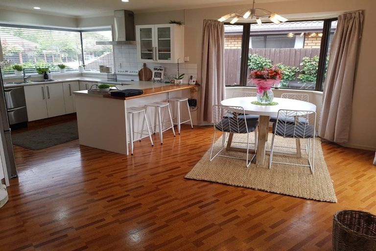 Photo of property in 65 Lowry Avenue, Redwood, Christchurch, 8051