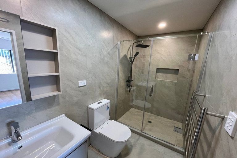 Photo of property in 41c Kelwyn Road, Kelston, Auckland, 0602