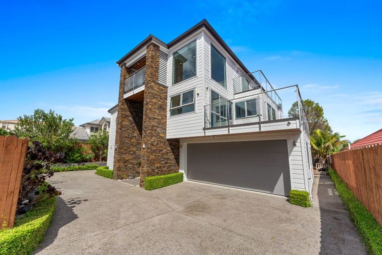 Photo of property in 21a Macleans Road, Bucklands Beach, Auckland, 2014