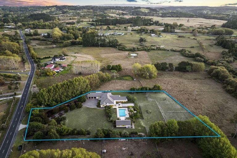 Photo of property in 77 Bawden Road, Dairy Flat, Albany, 0792