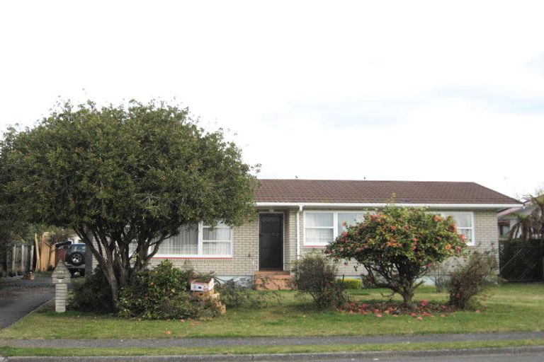 Photo of property in 37 Mckee Avenue, Fenton Park, Rotorua, 3010
