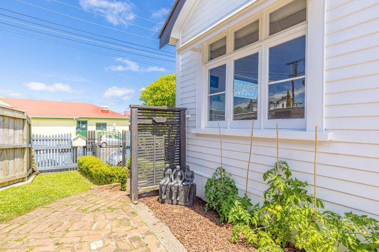 Photo of property in 2c Saint Leonard Street, Saint Johns Hill, Whanganui, 4501