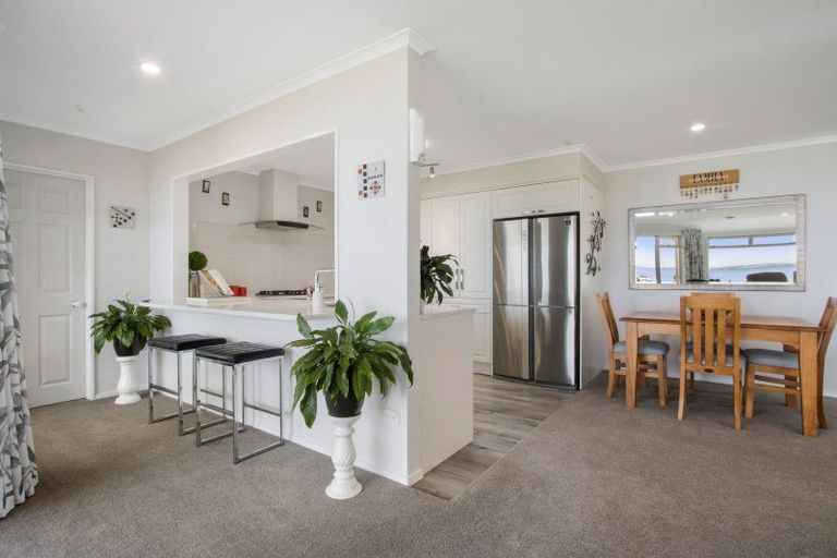 Photo of property in 204e Beach Road, Katikati, 3178