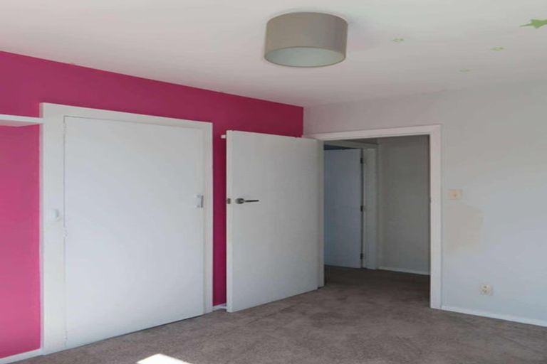 Photo of property in 220 Beach Road, North New Brighton, Christchurch, 8083