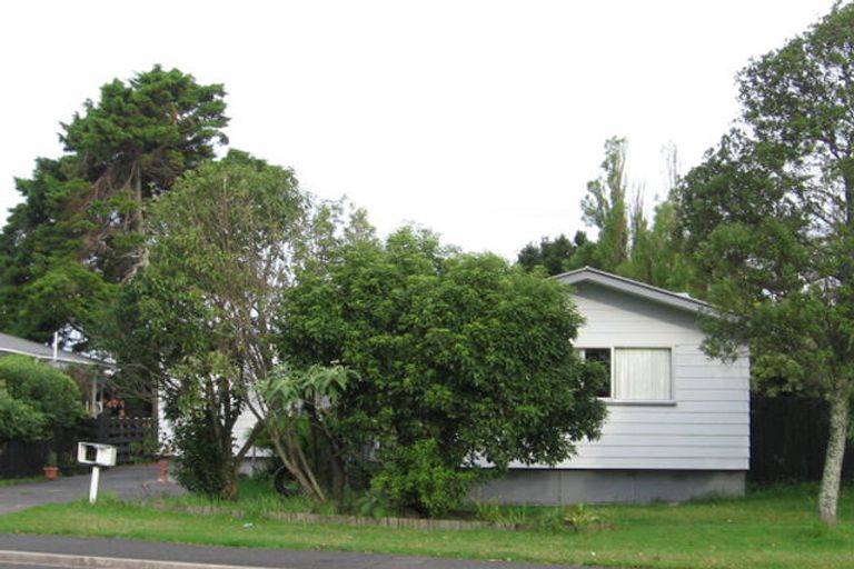 Photo of property in 311 Royal Road, Massey, Auckland, 0614