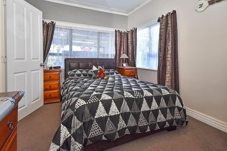 Photo of property in 47 Huia Road, Papatoetoe, Auckland, 2025