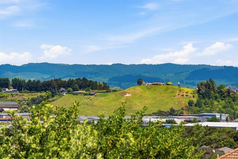 Photo of property in 25 Hastings Road, Pyes Pa, Tauranga, 3112