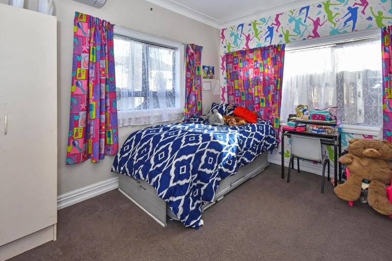 Photo of property in 47 Huia Road, Papatoetoe, Auckland, 2025
